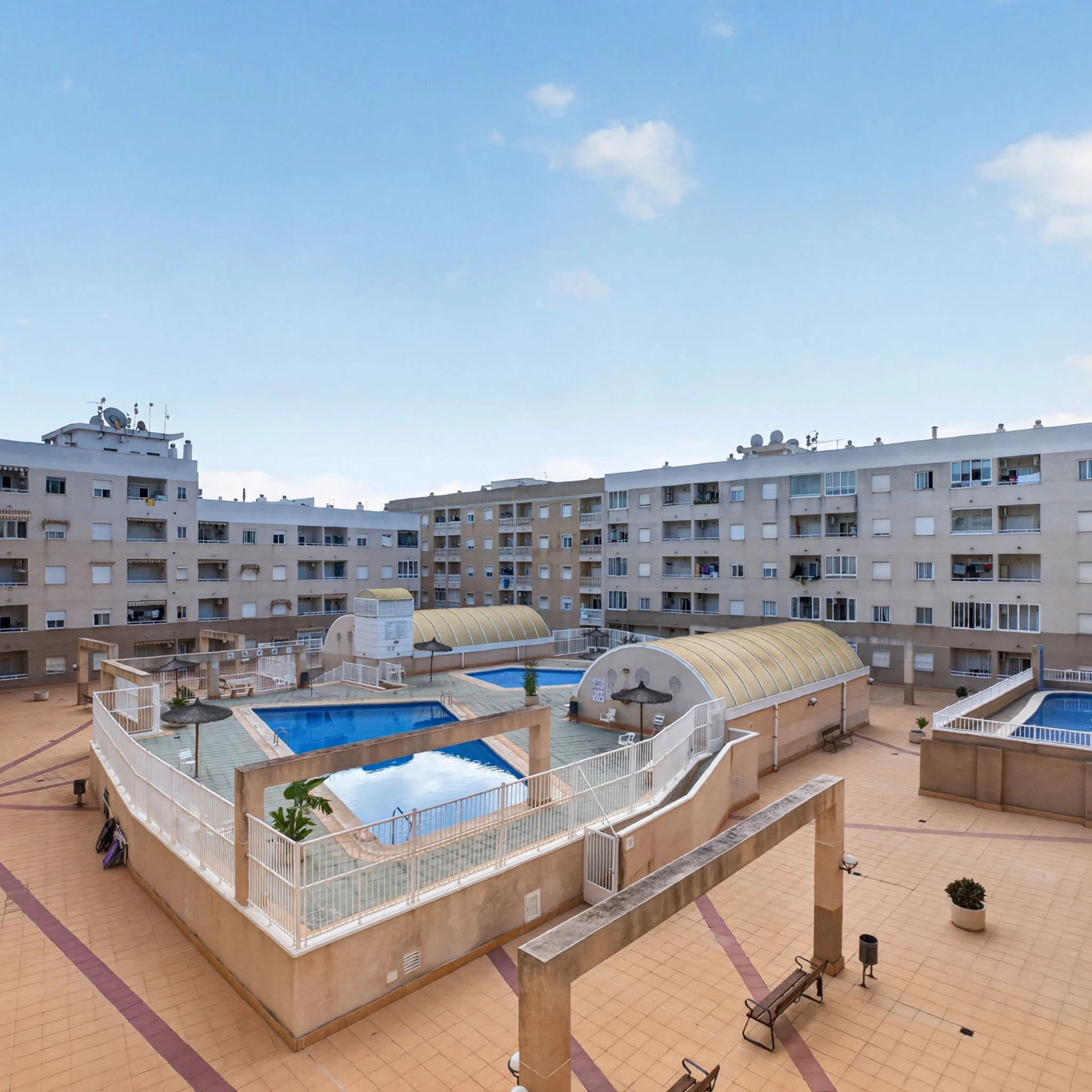 Charmig lägenhet med poolutsikt Torrevieja!