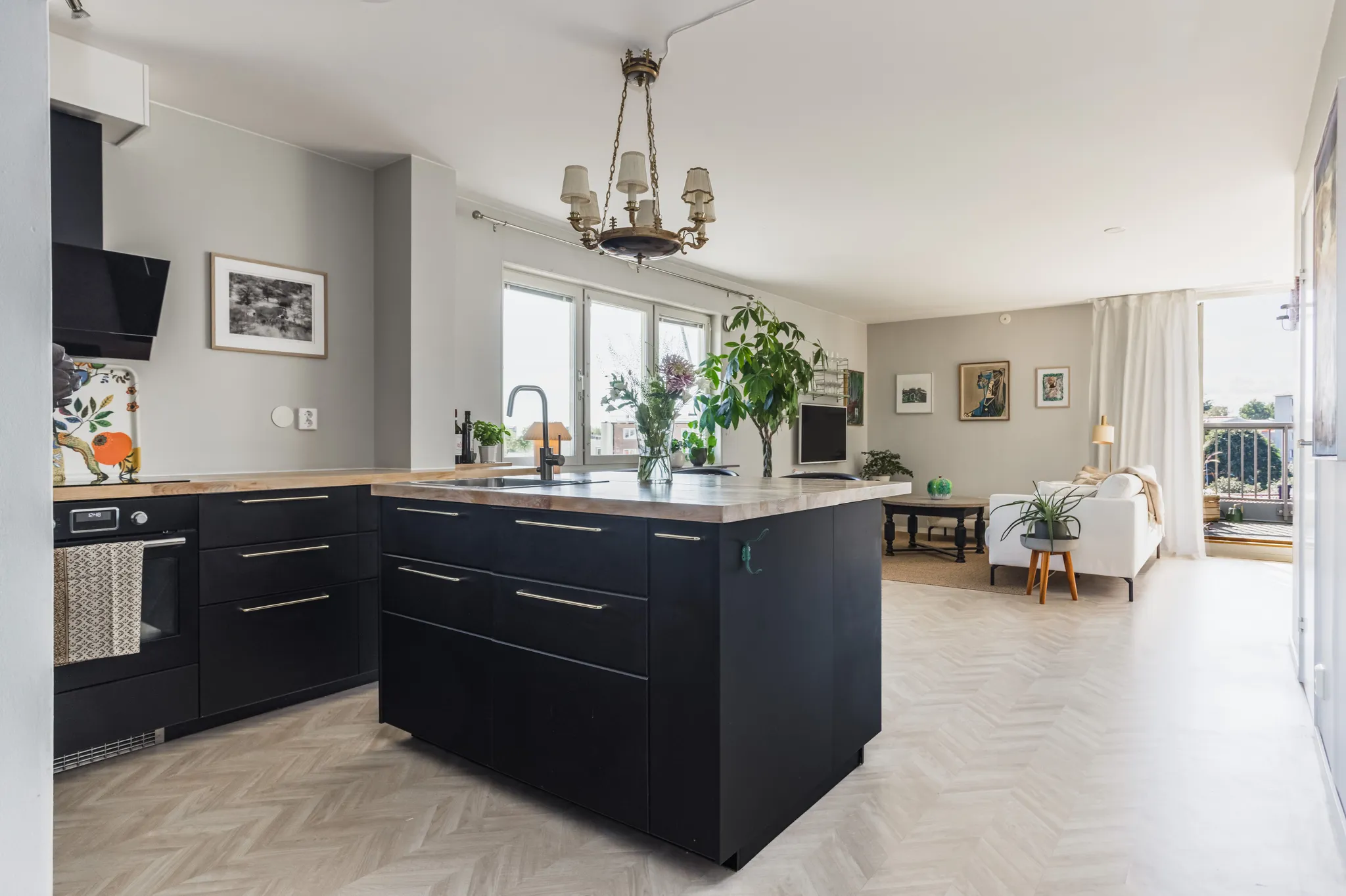 First image of TEGELBRUKSVÄGEN 23