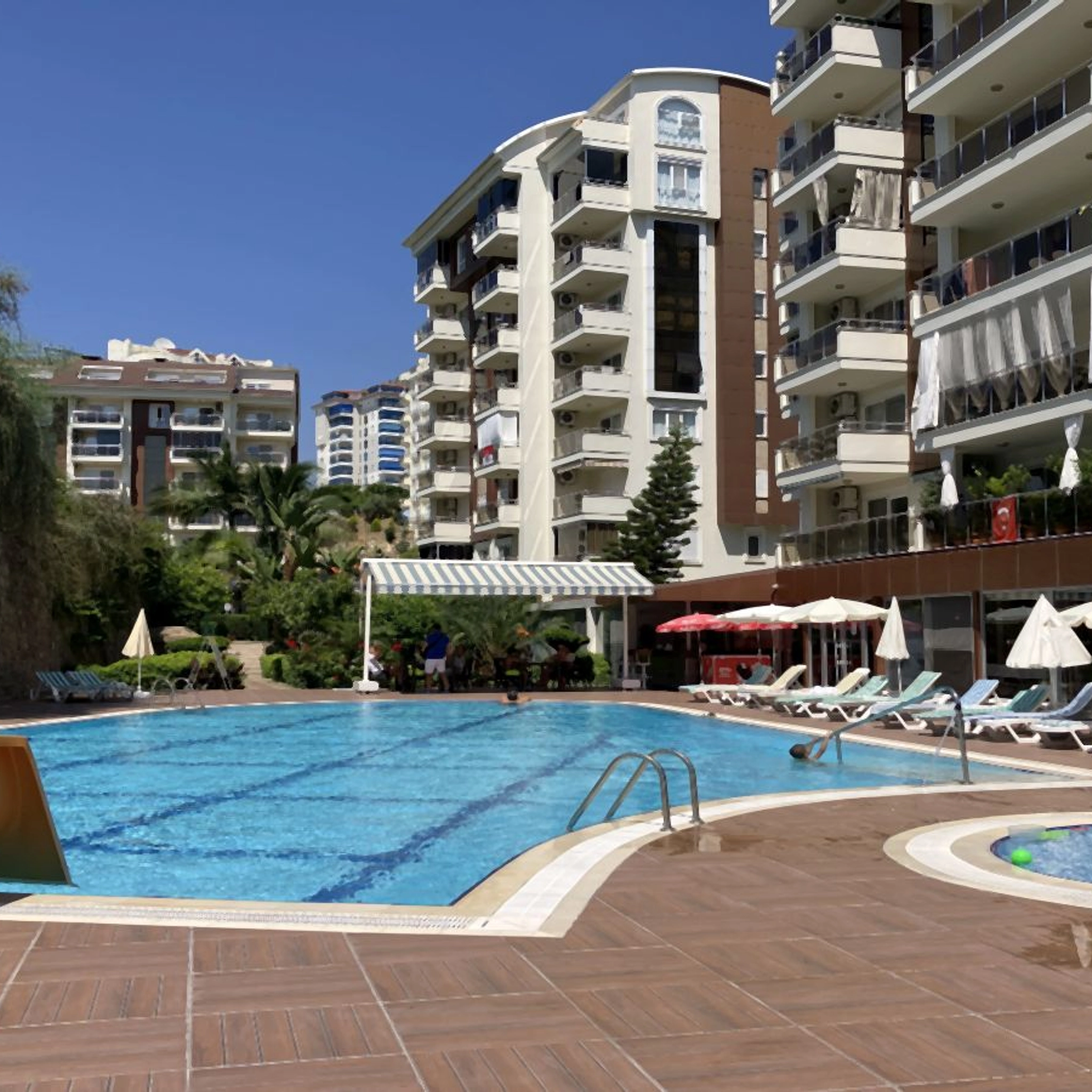 Alanya Avsallar ID 26044-MN  1+1 lägenhet i Orion Valley