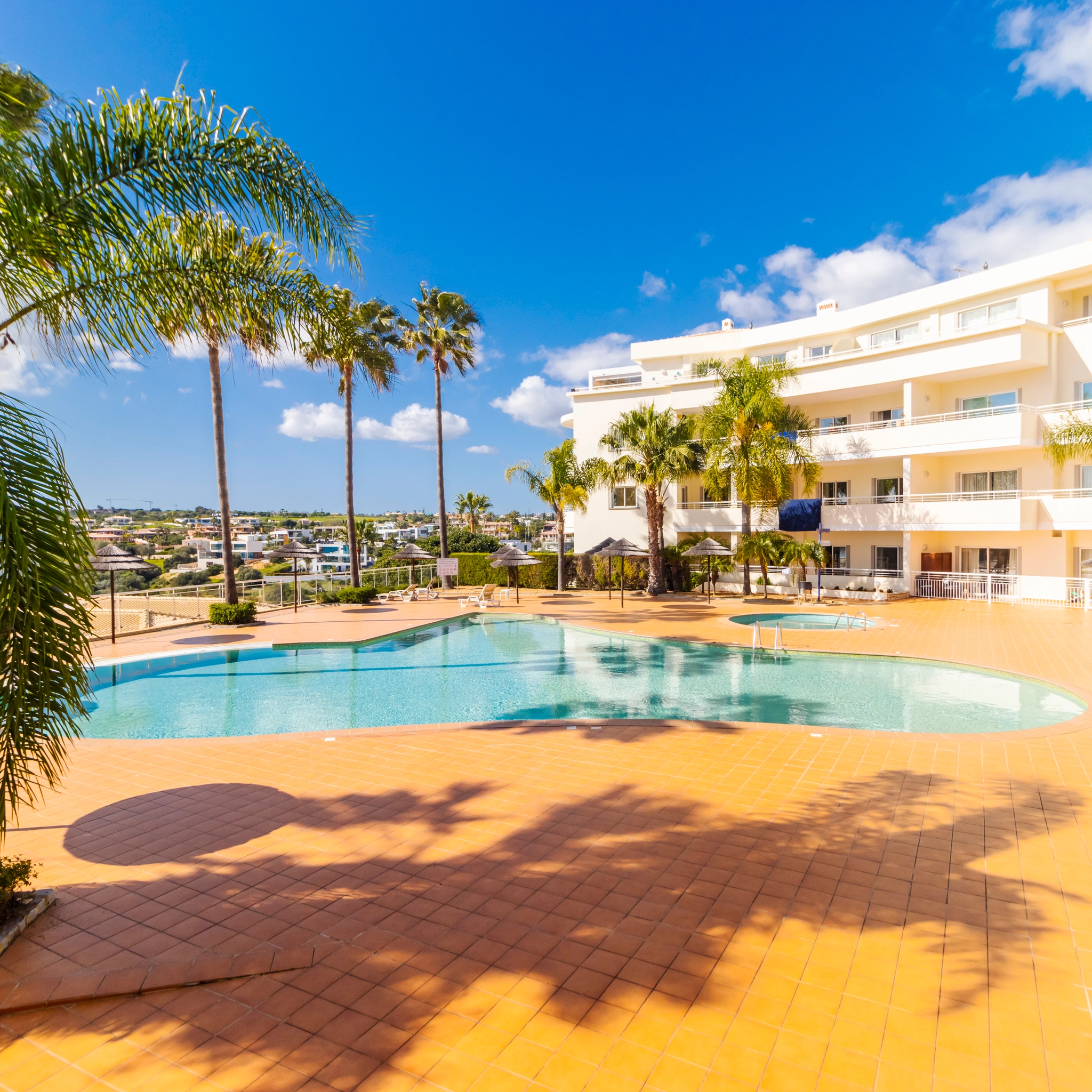 Porto Mos, Lagos MRB 3336